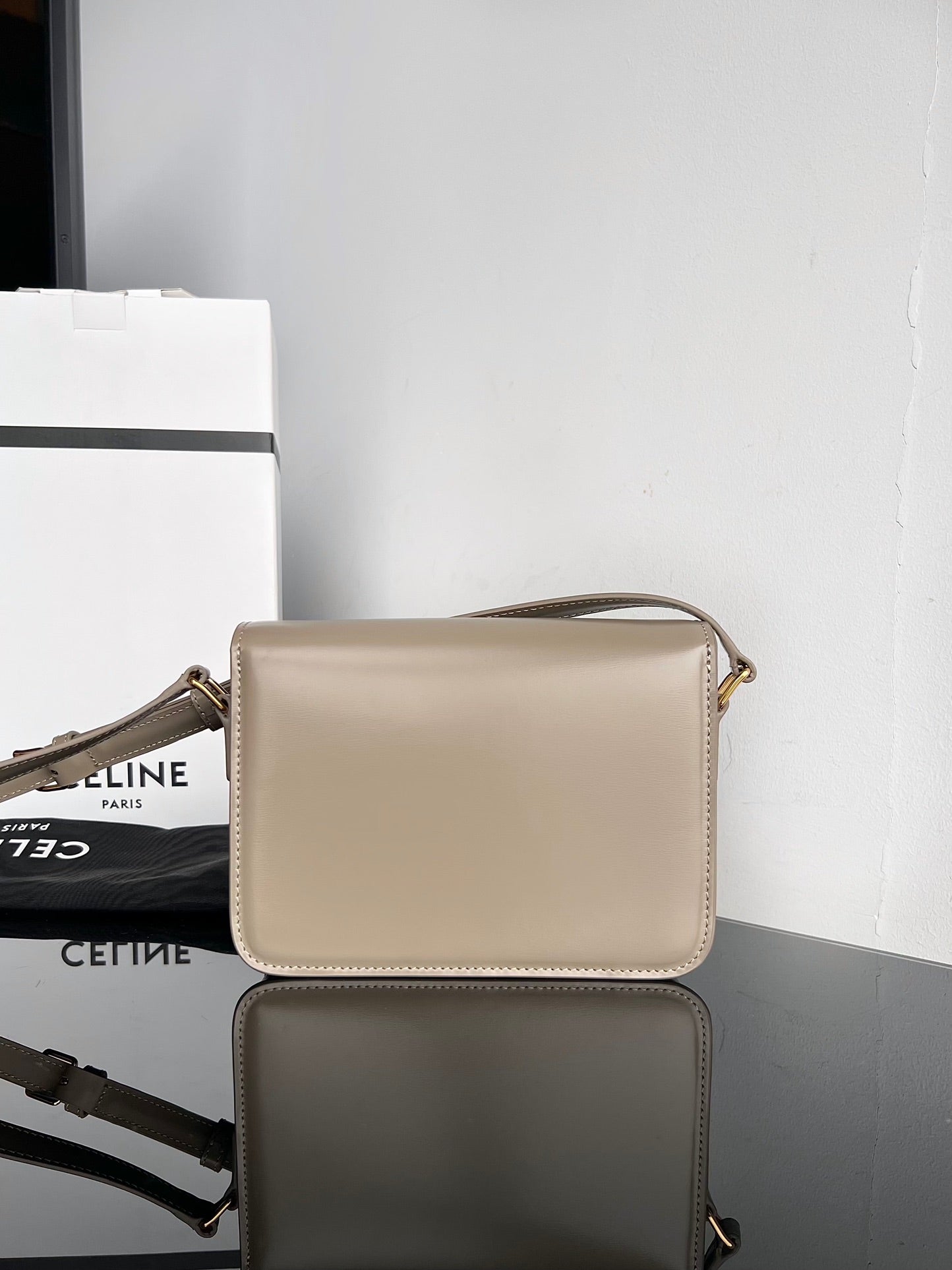 Triphome TEEN 18 GREY Cowhide