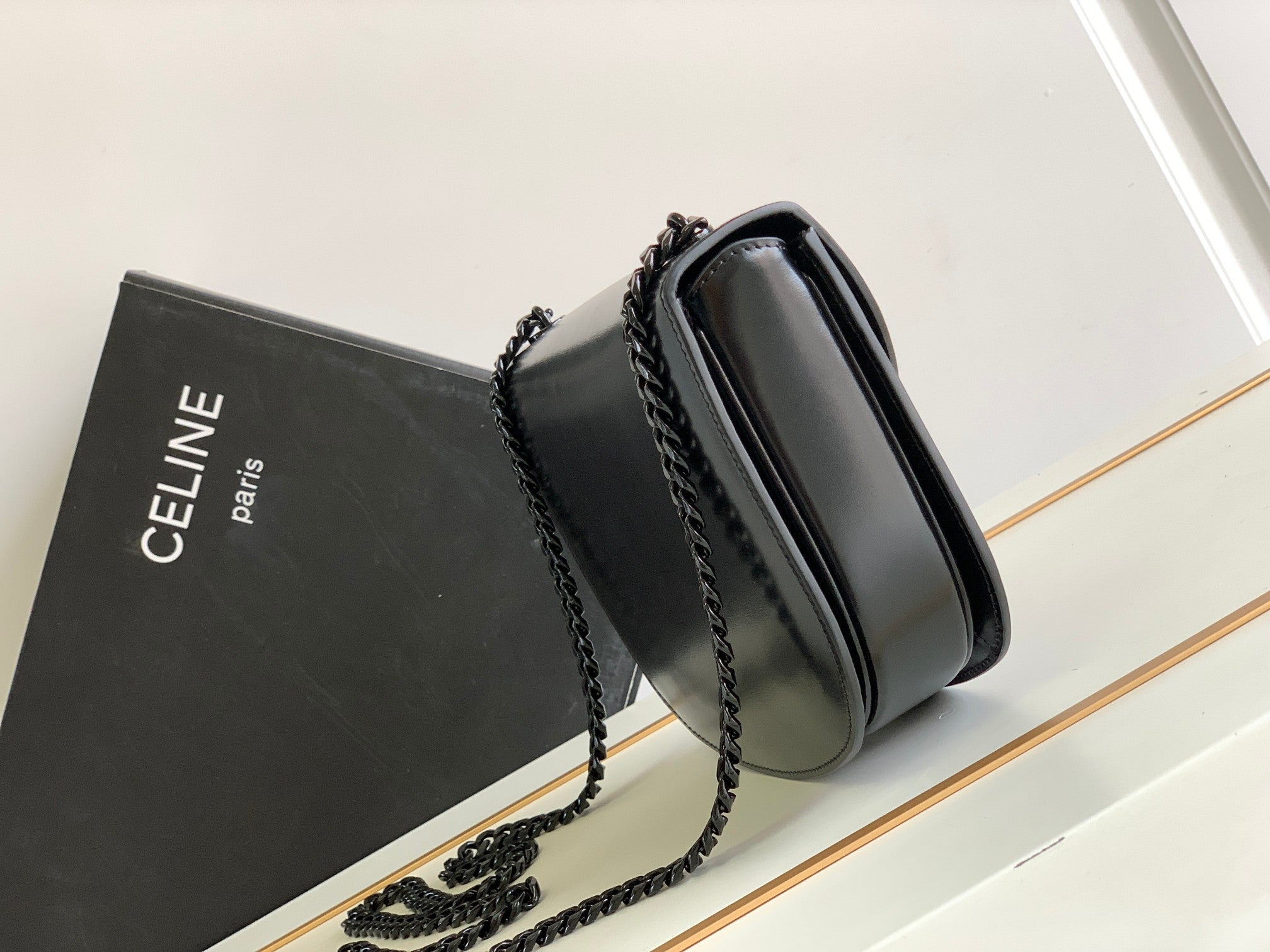 Teen Besace Triomphe 18.5 All Black Calfskin